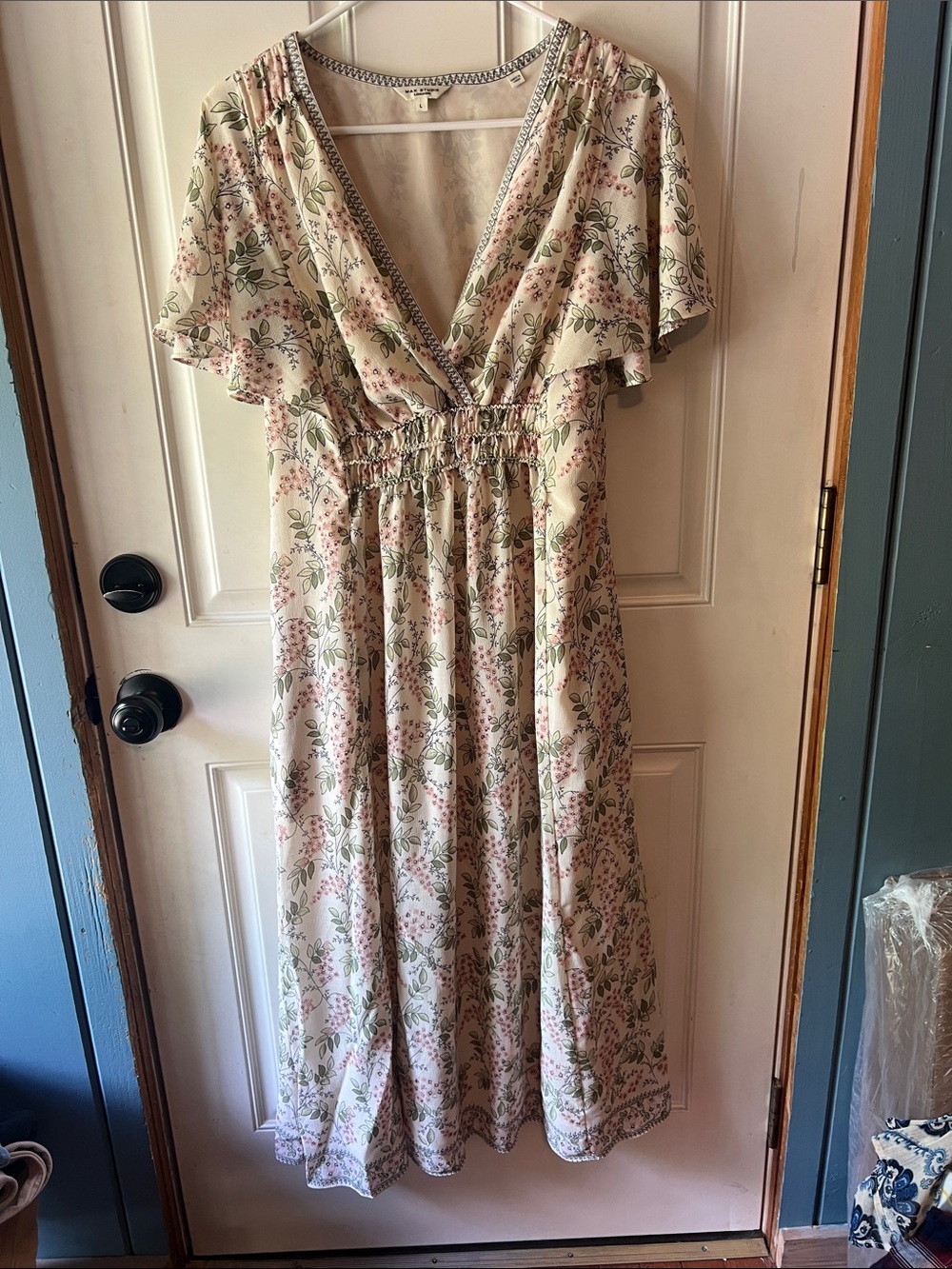Max Studio Cream Floral Boho Romantic Maxi Dress with Pink & Green Print large